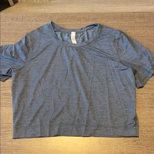 lululemon workout cropped shirt